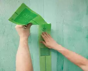 Montera skarvremsa över skivskarvar