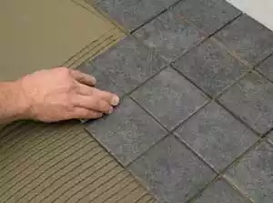 Tryck fast plattorna